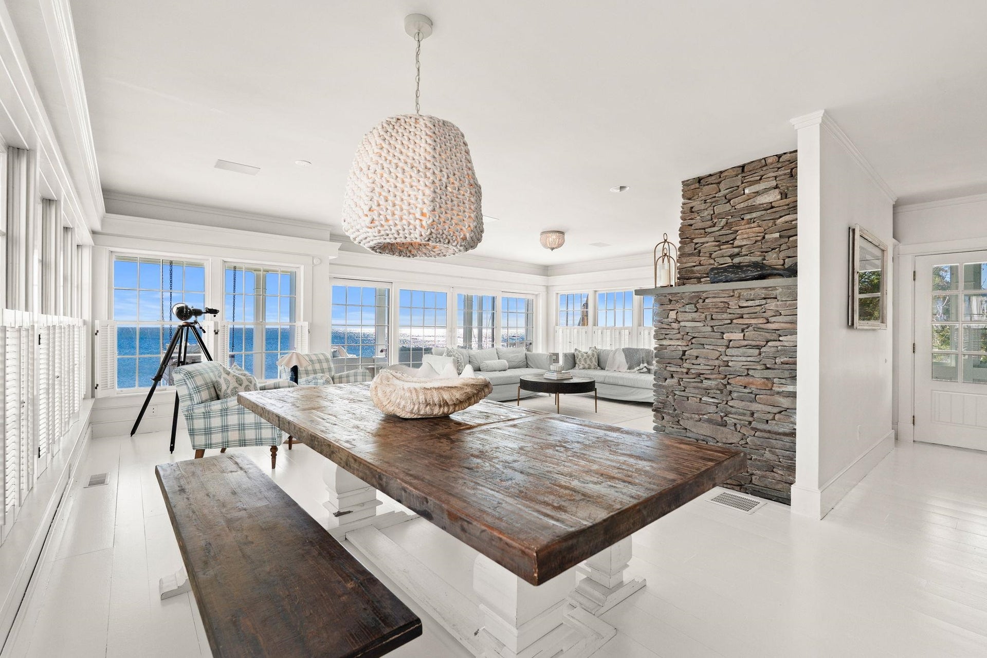 1016 Ocean Boulevard, Hampton, NH 03842