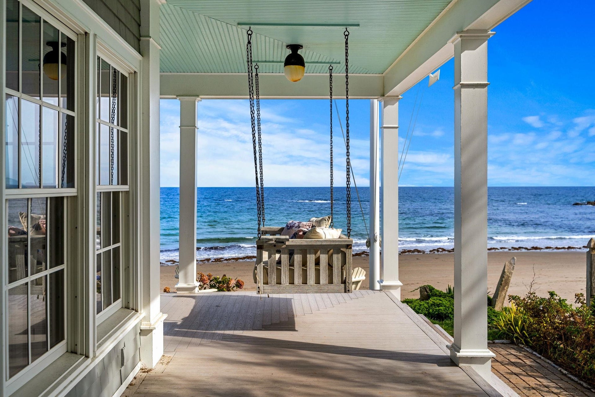 1016 Ocean Boulevard, Hampton, NH 03842