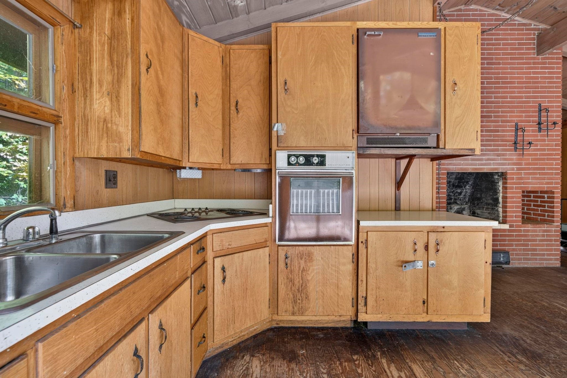 61 Turkey Hill Road, Newport, NH 03773