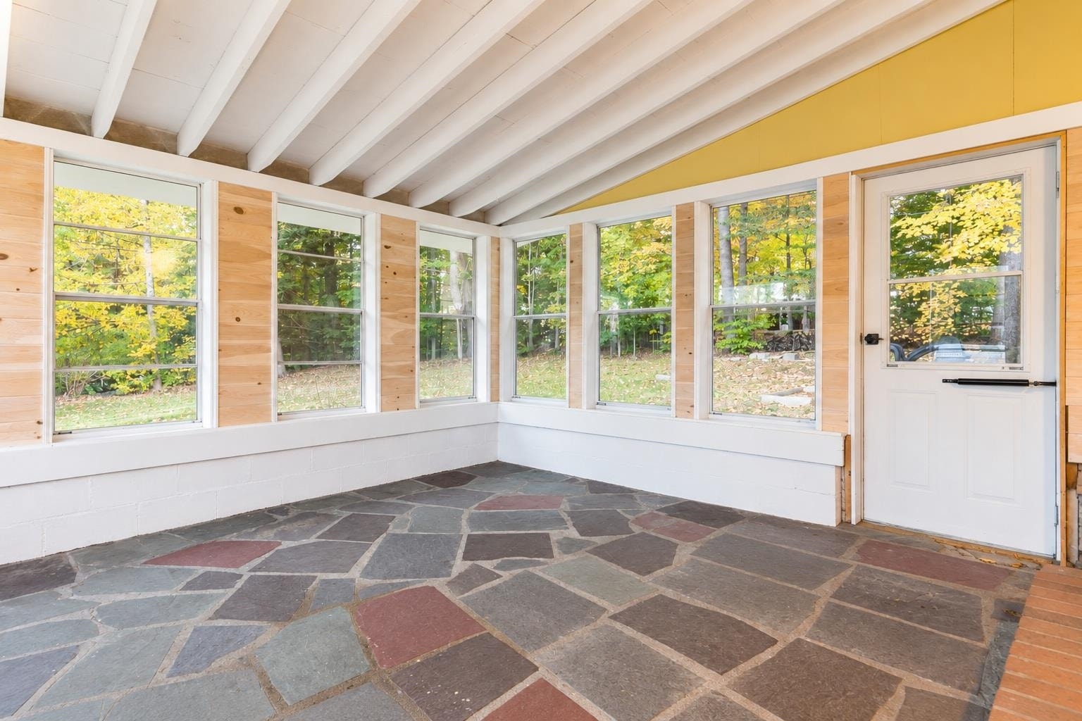 7 Sunnyfield Drive, Jaffrey, NH 03452