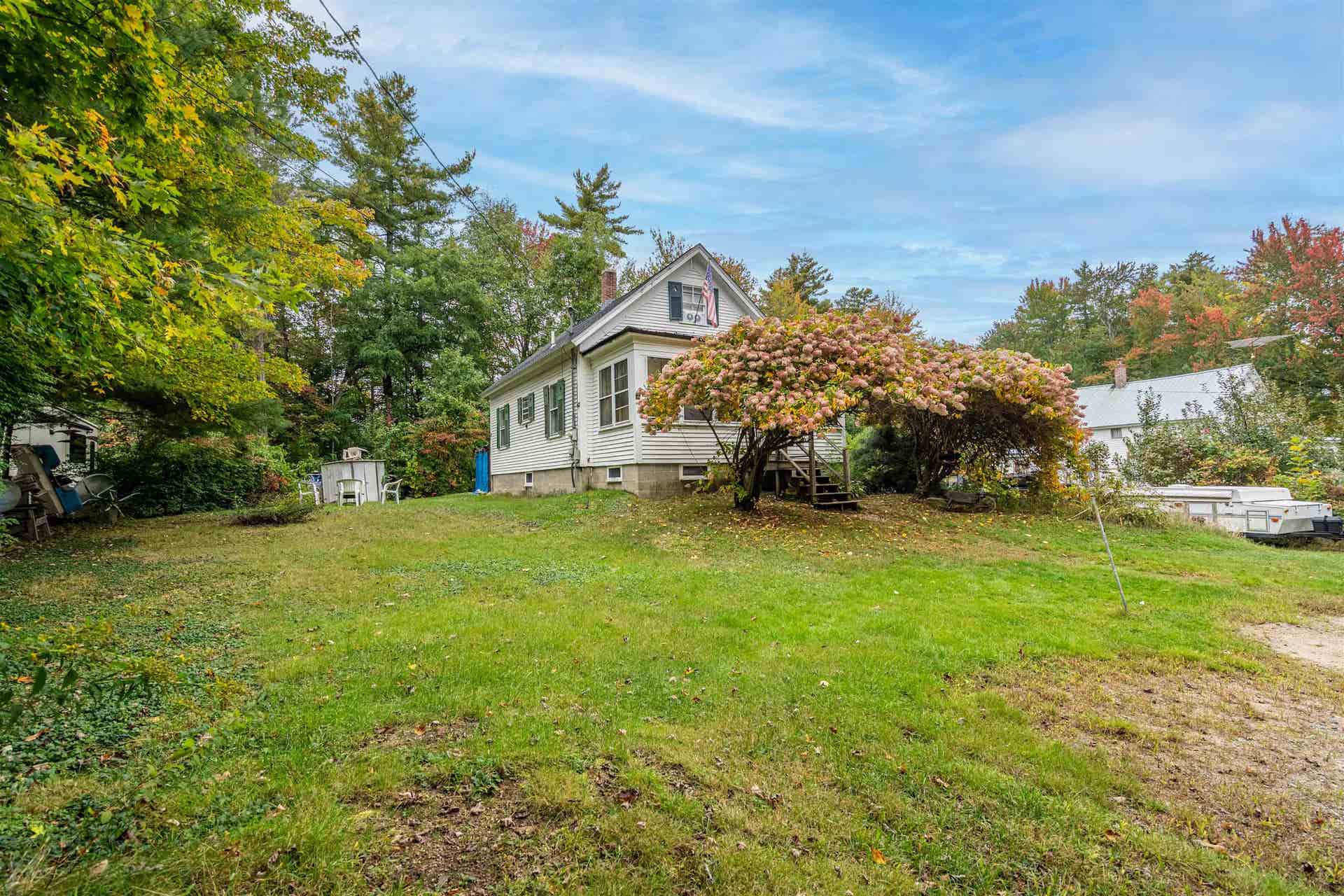 29 Huckins Street, Ossipee, NH 03814