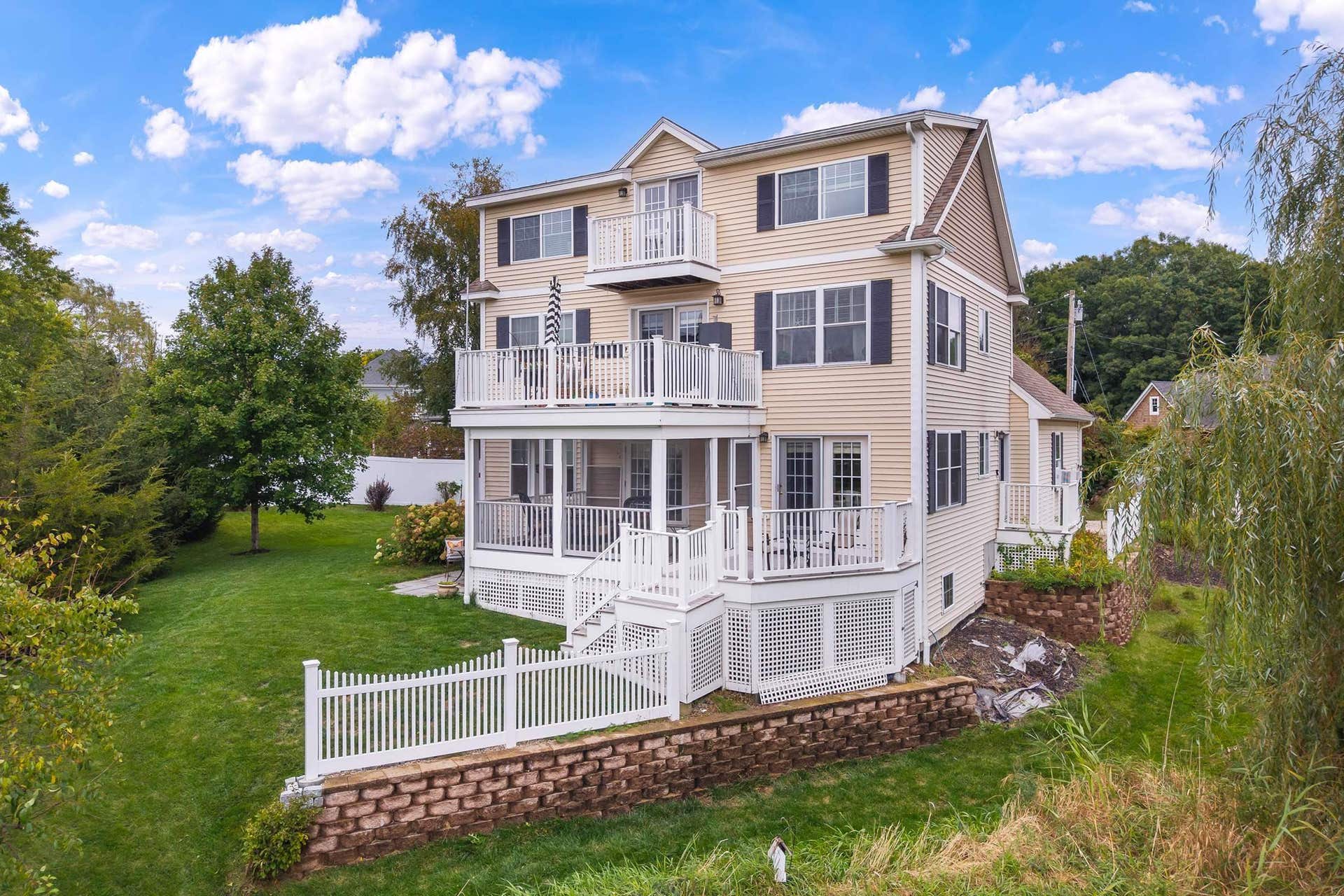51 Flint Rock Drive, York, ME 03909