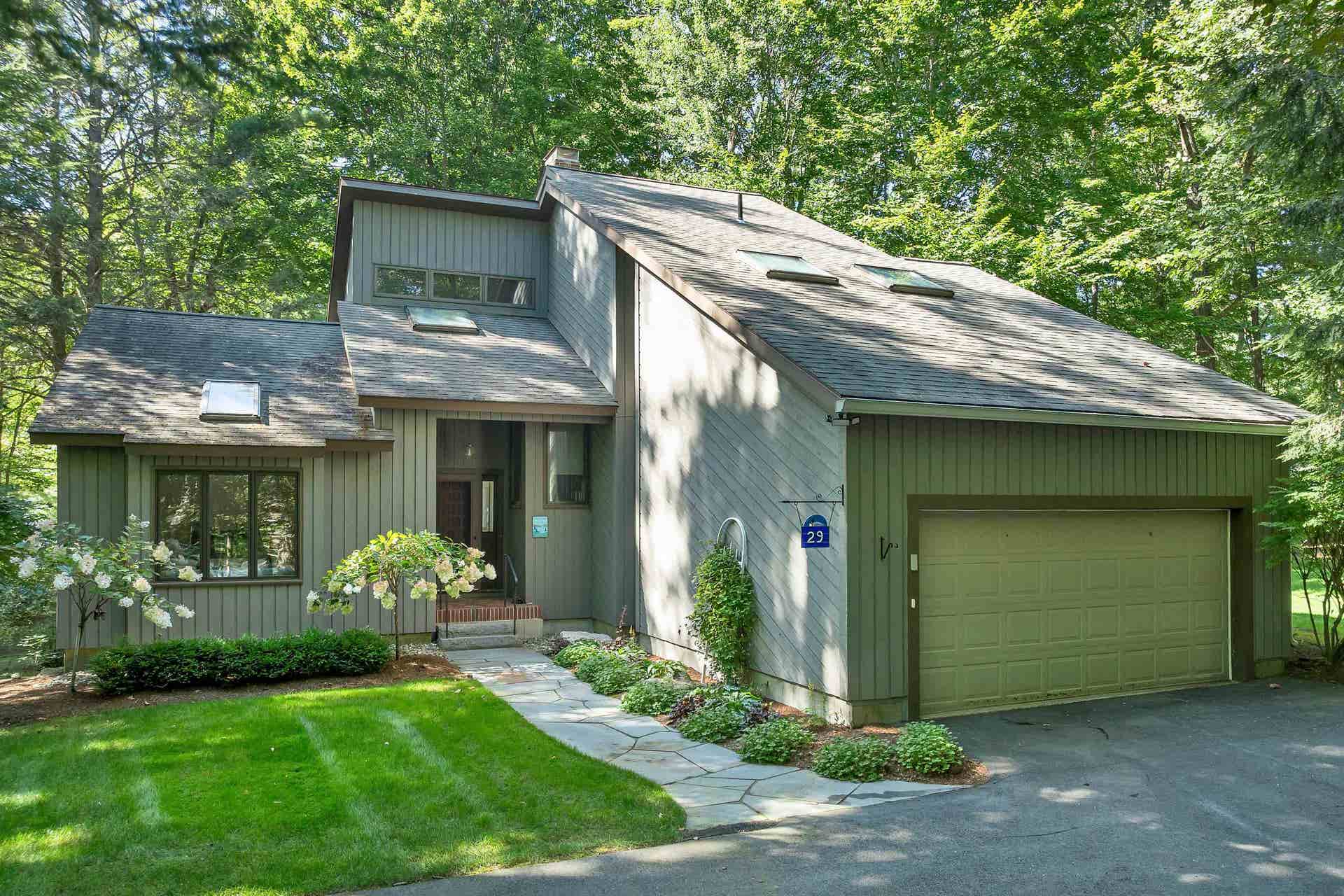 29 Harbourside Drive, Moultonborough, NH 03254