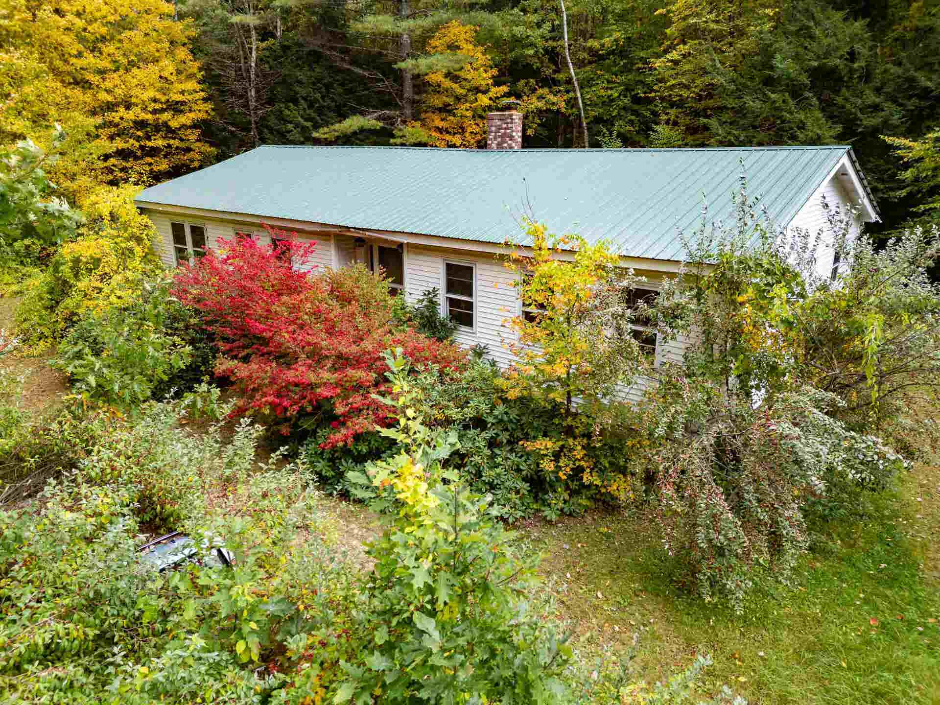 9 Iron Kettle Road, Warner, NH 03278