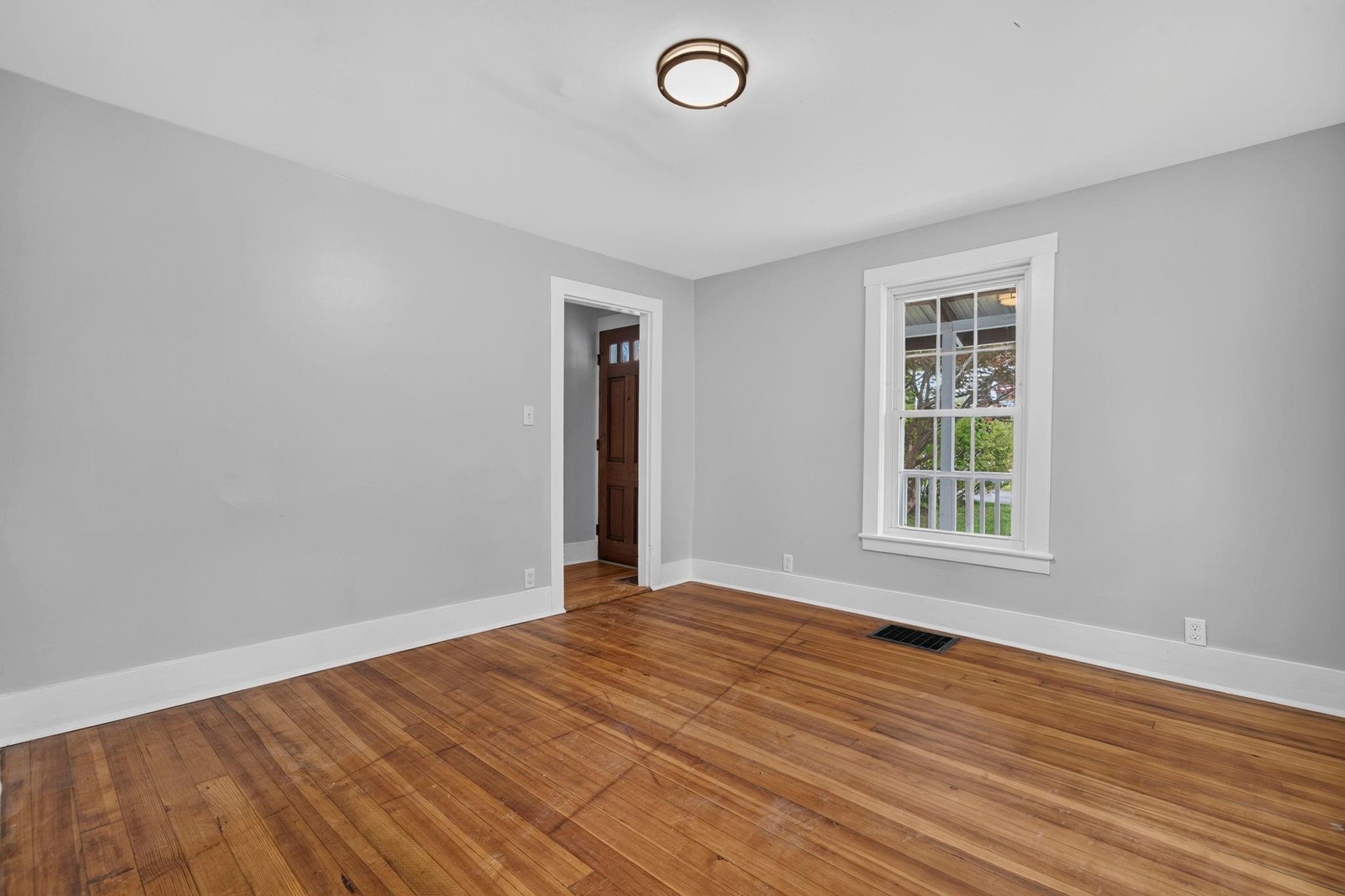 66 Lafayette Street, Claremont, NH 03743
