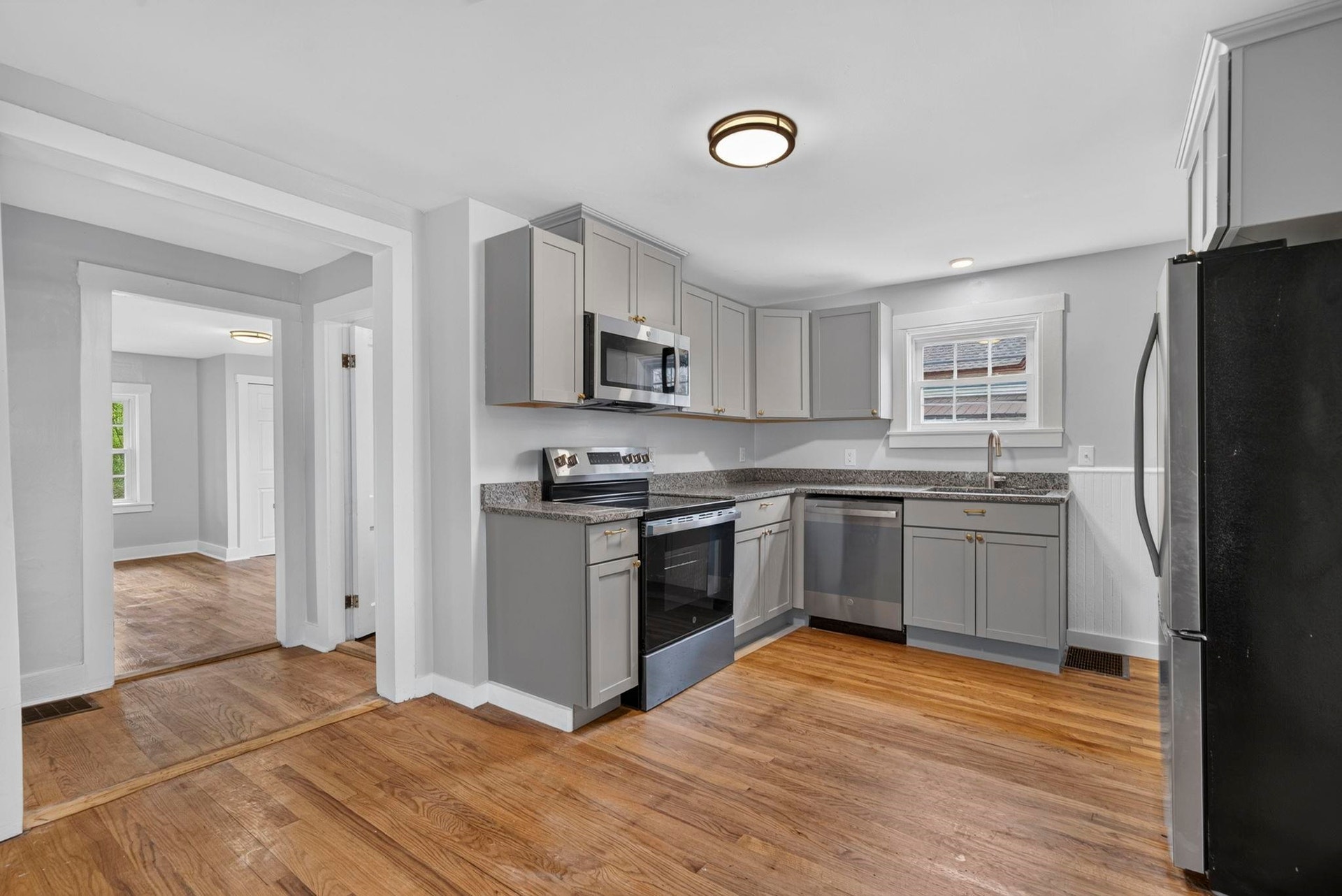 66 Lafayette Street, Claremont, NH 03743