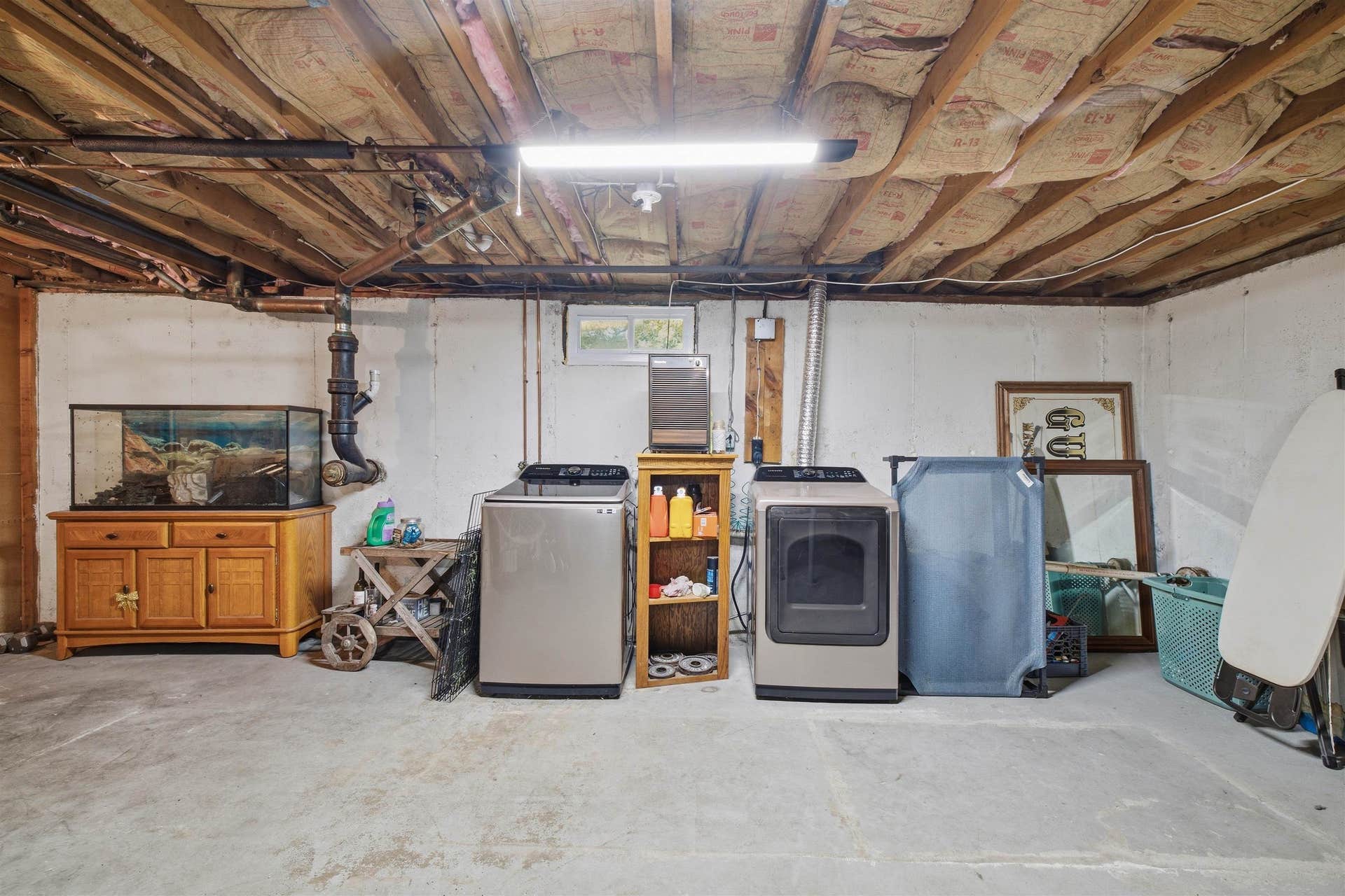 38 Eayers Pond Road, Hudson, NH 03051