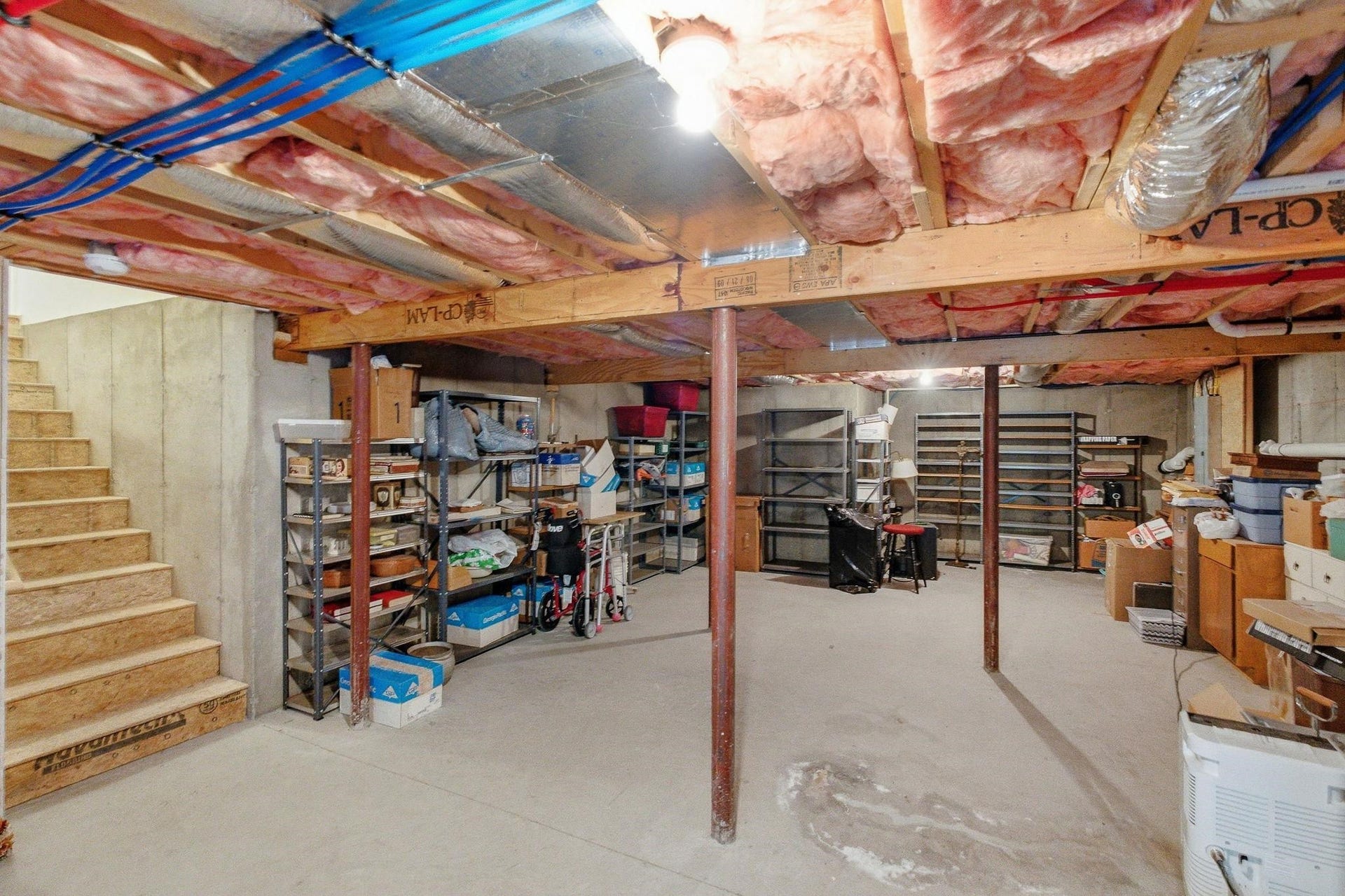 Extremely large basement for all your storage needs