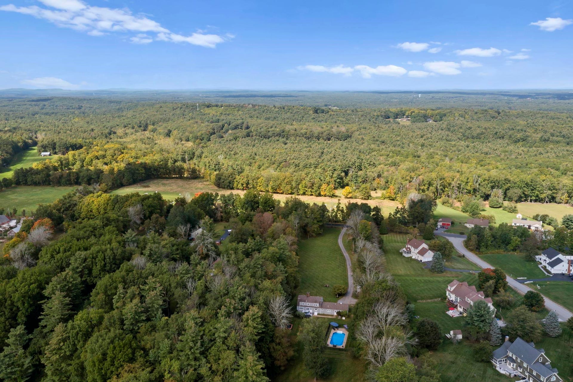 68 Stumpfield Road, Kensington, NH 03833