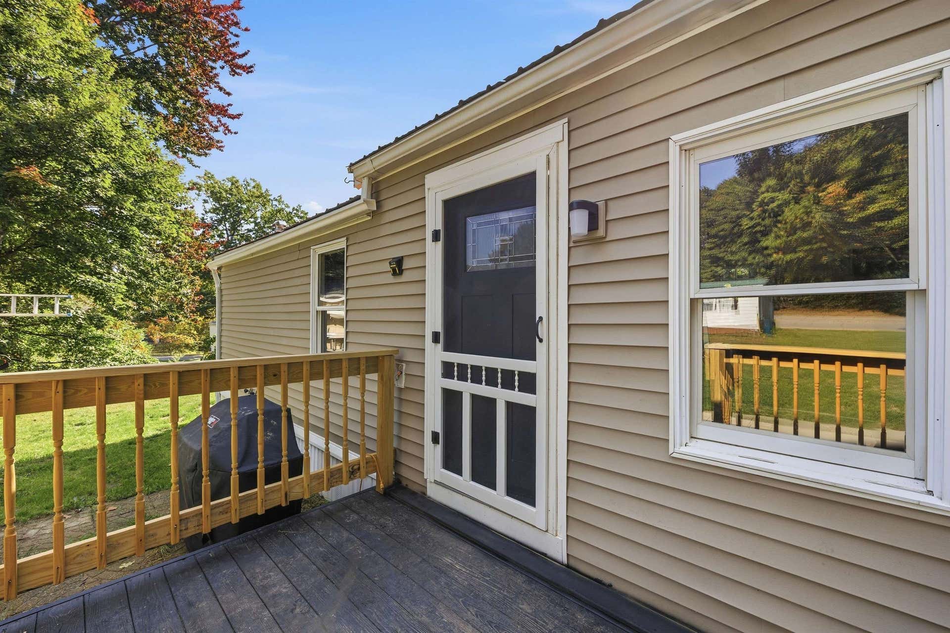 24 Buffy Street, Rochester, NH 03867