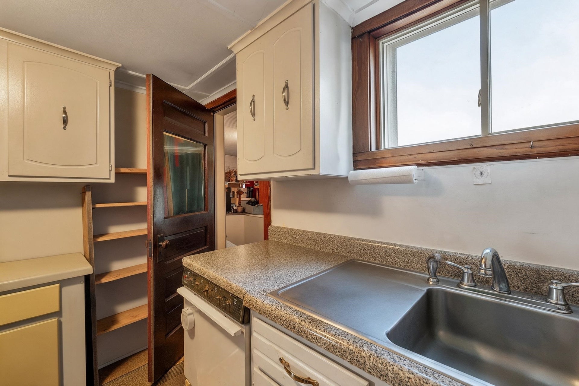 24 Messer Street, Laconia, NH 03246