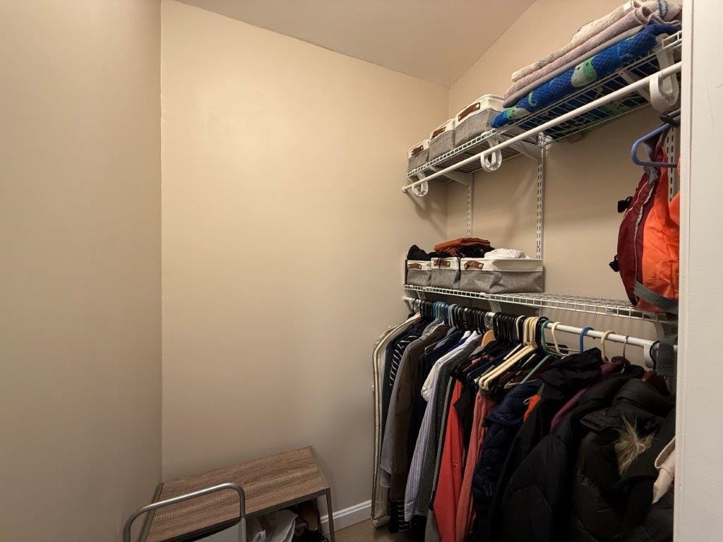 Walk-in Closet