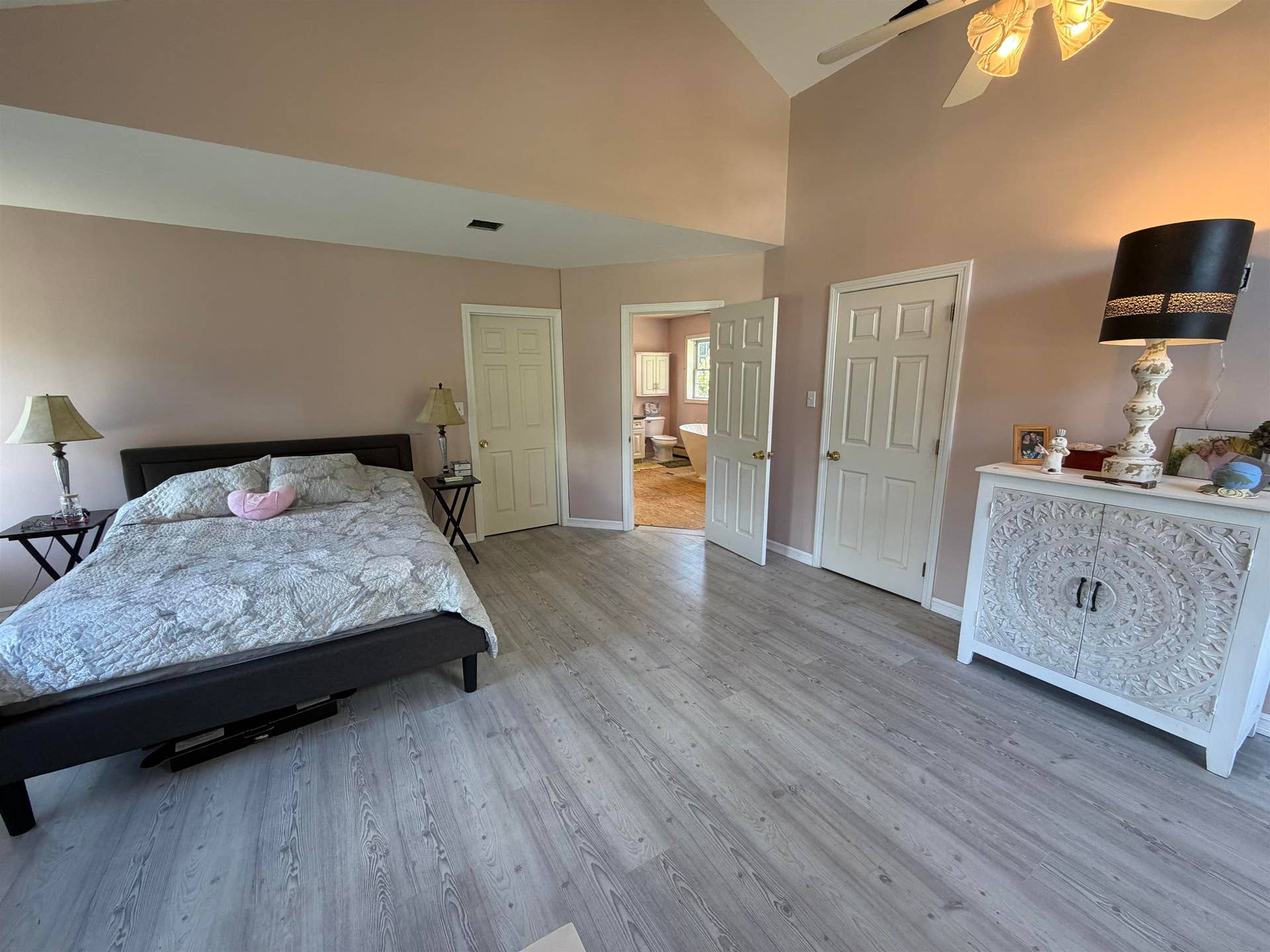 5 Fiddlehead Lane, Chester, NH 03036-4073