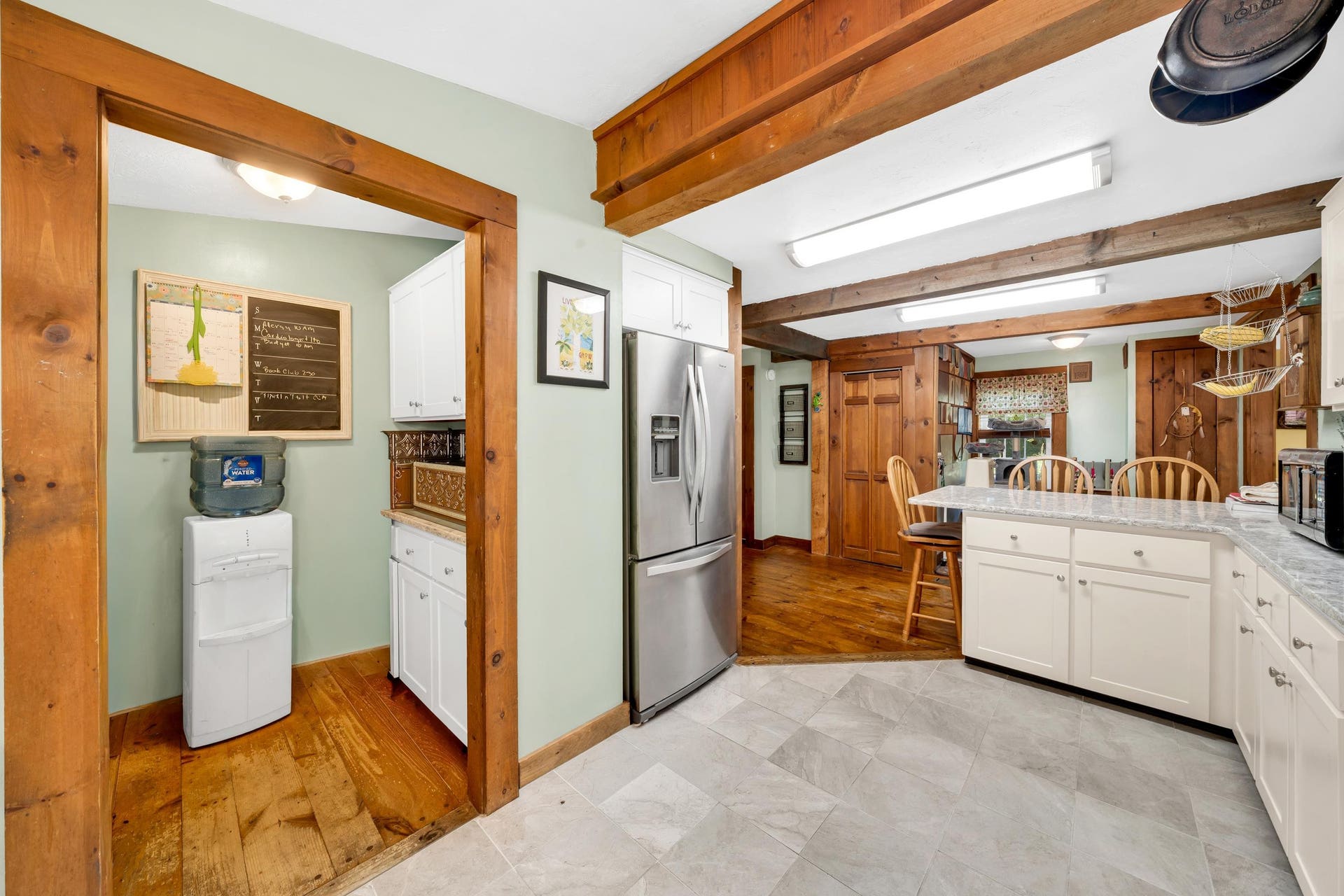 22 Cobbetts Pond Road, Windham, NH 03087