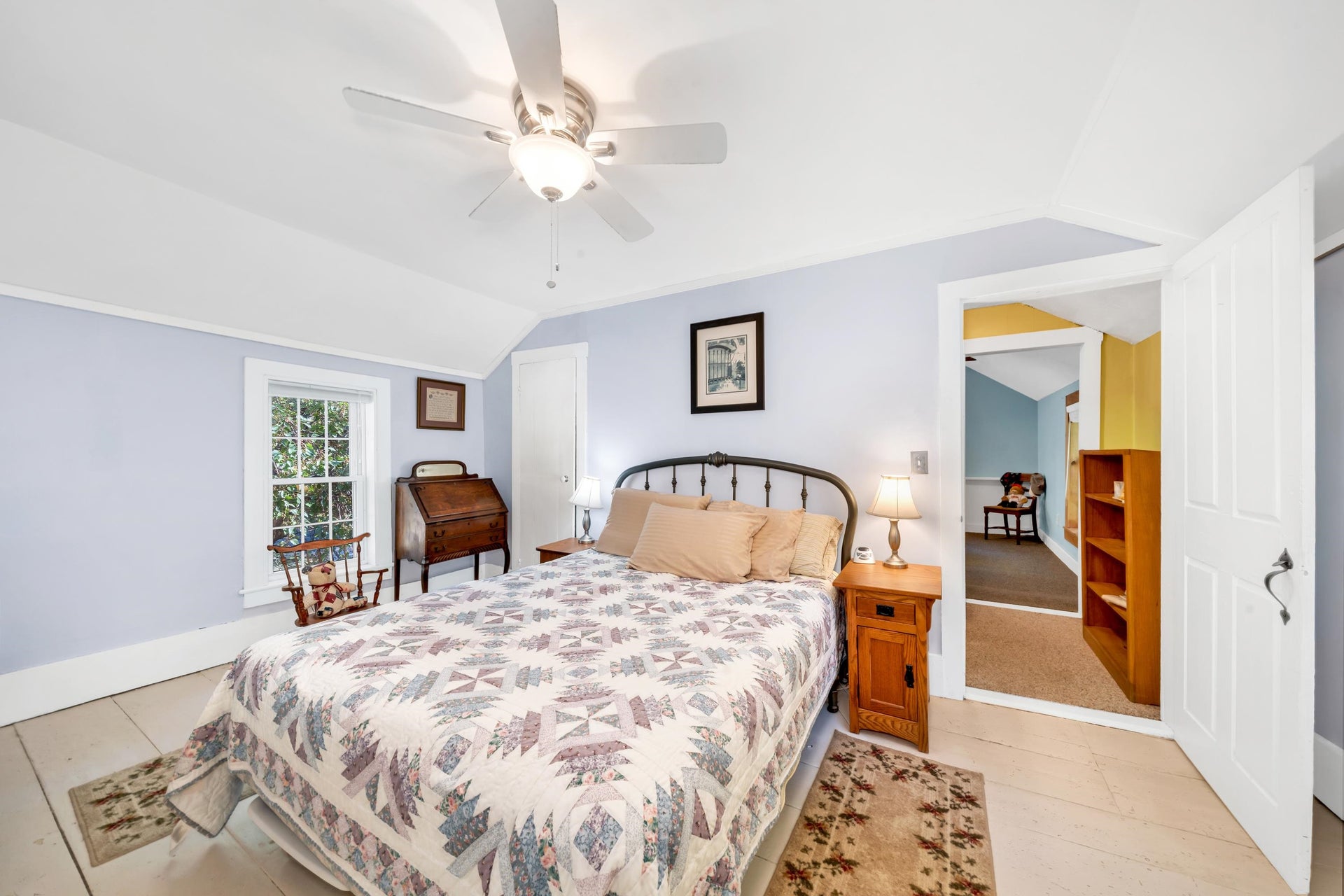 22 Cobbetts Pond Road, Windham, NH 03087