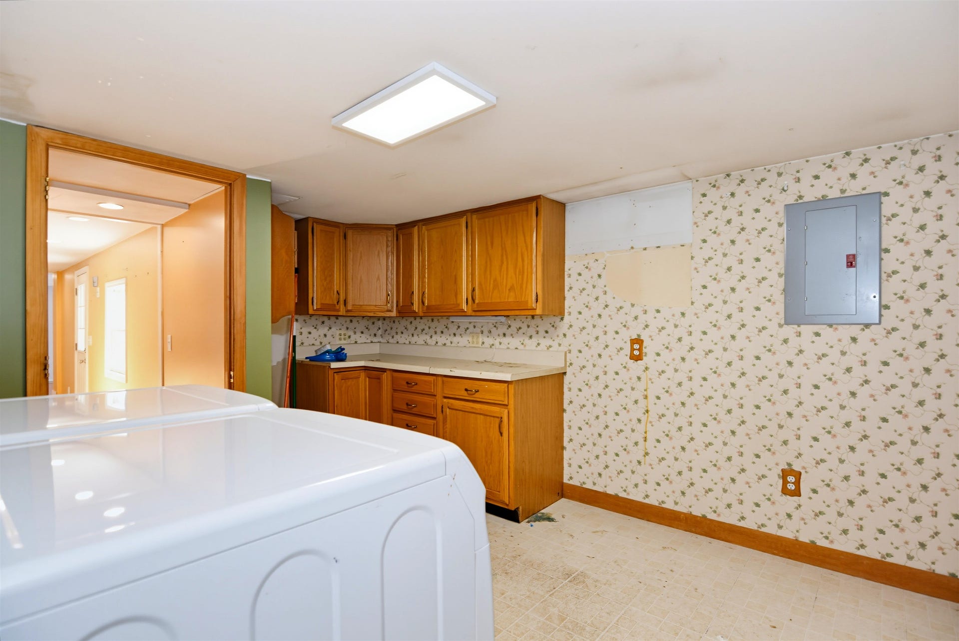 185 Elm Street, Goffstown, NH 03045