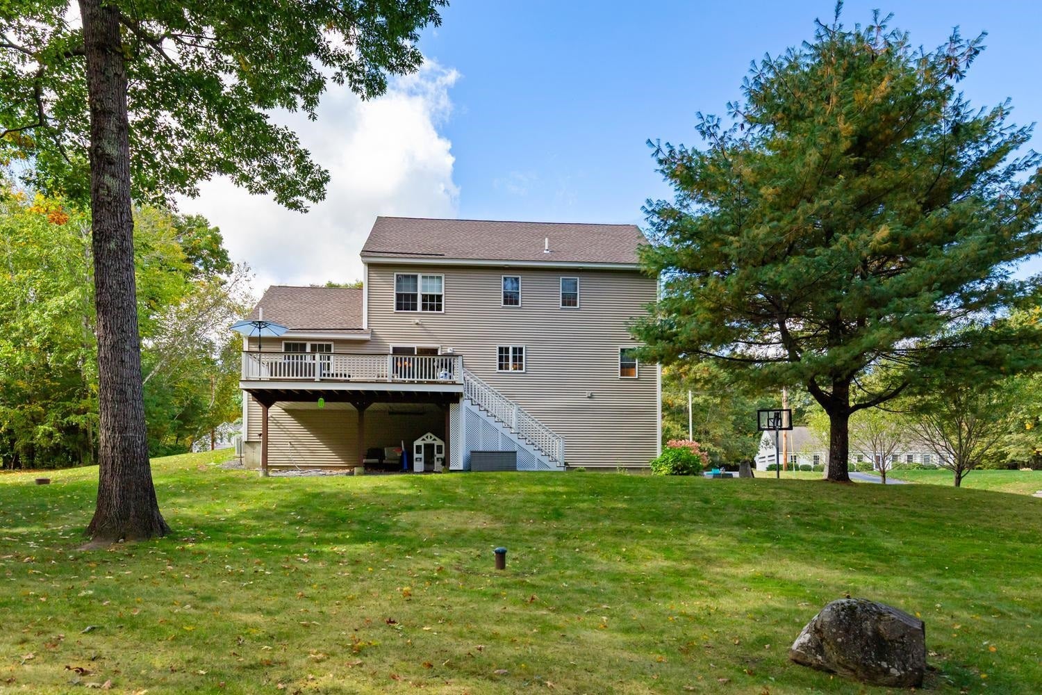 13 Hilton Drive, Newmarket, NH 03857