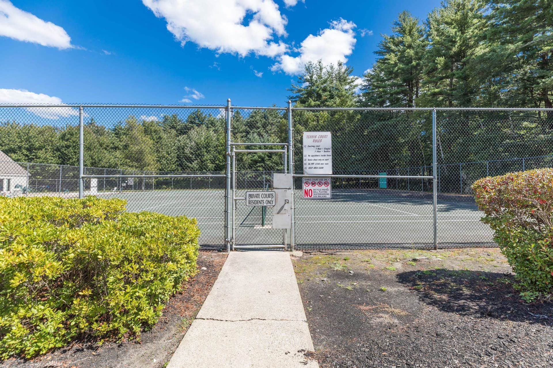 608 Springbrook Circle, #608, Portsmouth, NH 03801