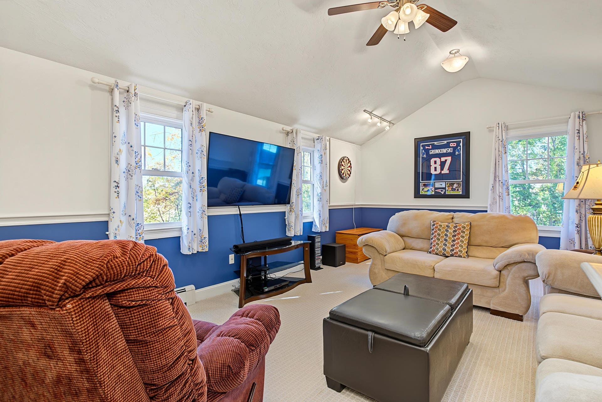 196 Bunker Hill Avenue, Stratham, NH 03885