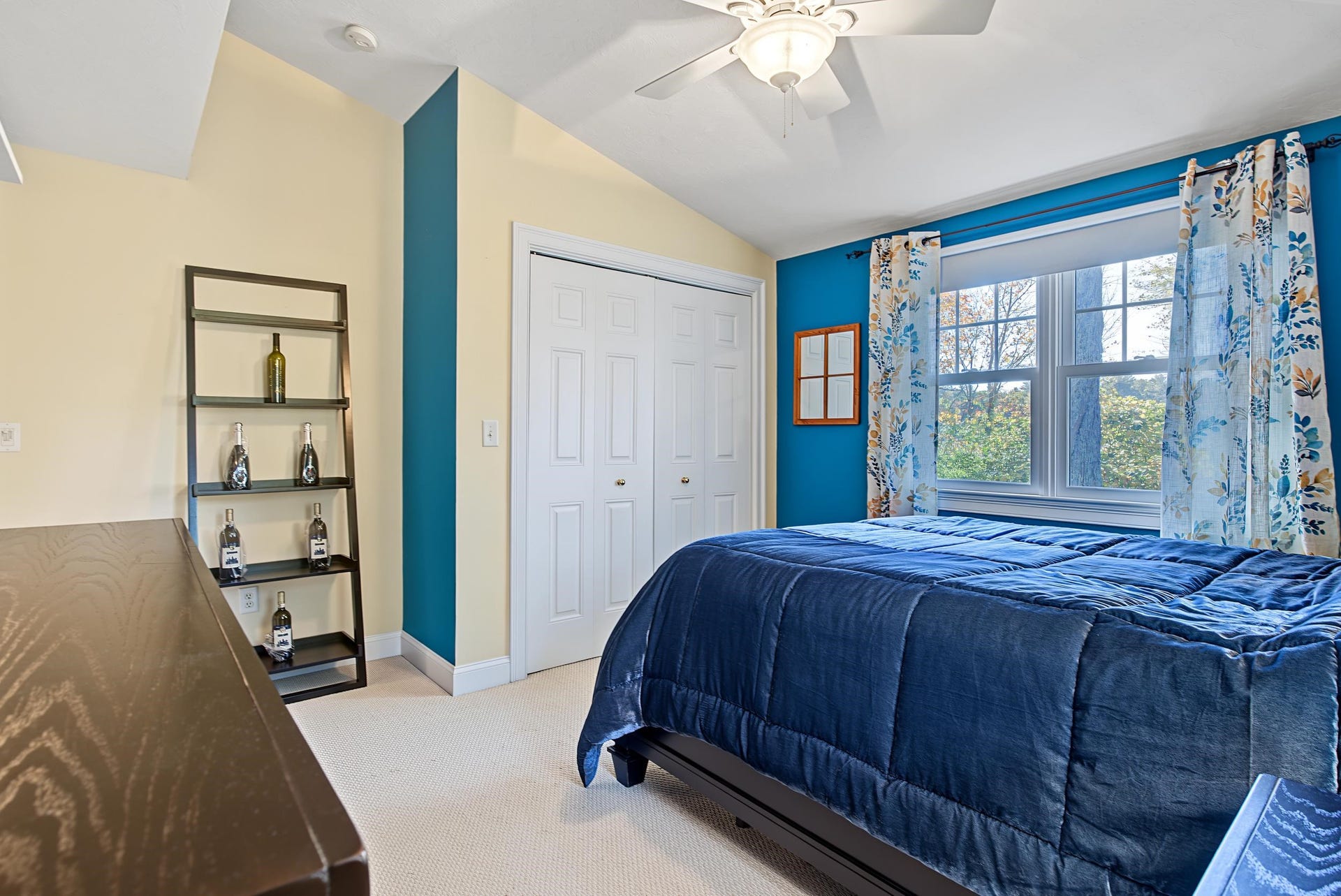 196 Bunker Hill Avenue, Stratham, NH 03885
