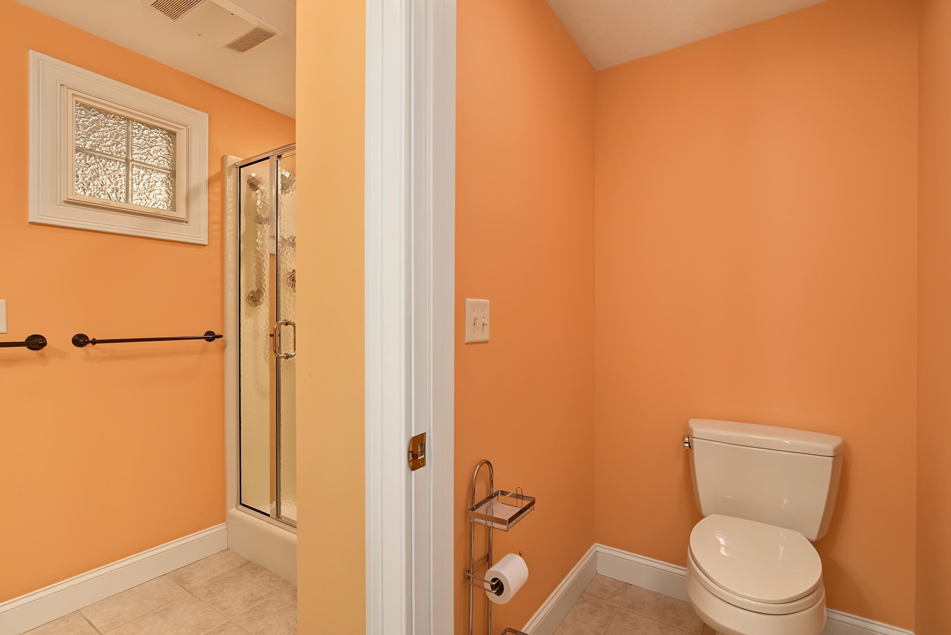 196 Bunker Hill Avenue, Stratham, NH 03885