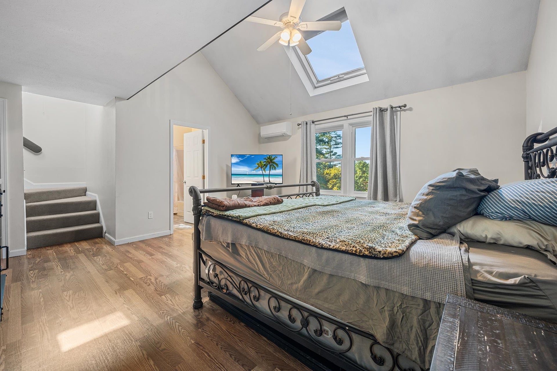 5 Old Robinson Road, #B, Hudson, NH 03051