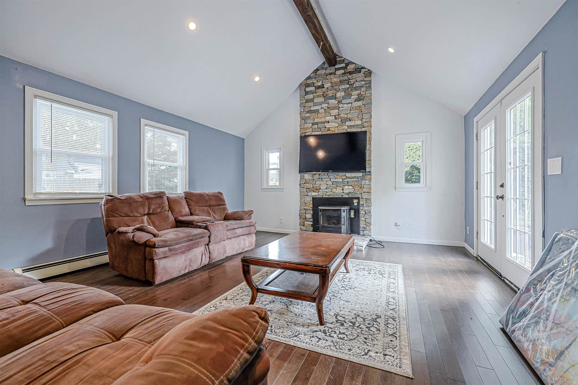 205 Bourne Street, Manchester, NH 03103
