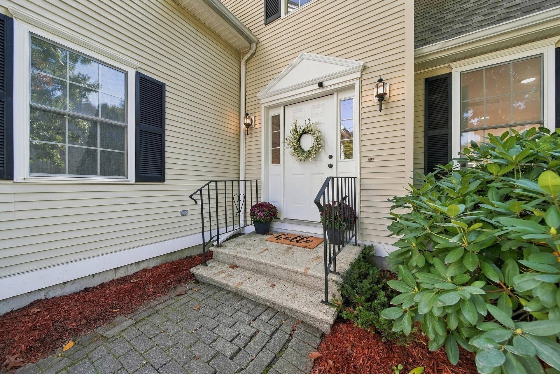 17 Glencliff Way, Nashua, NH 03063