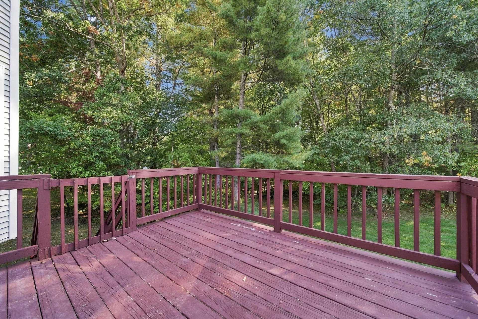 17 Glencliff Way, Nashua, NH 03063