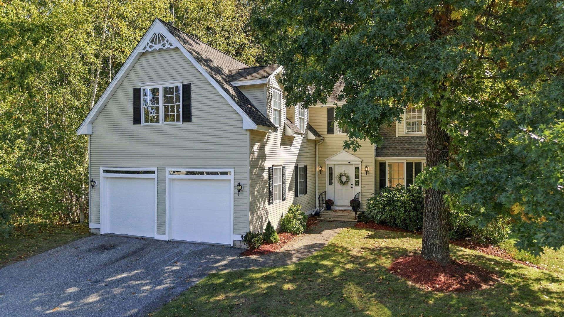 17 Glencliff Way, Nashua, NH 03063
