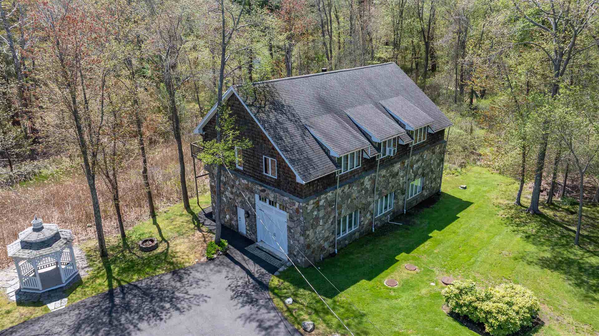 51 Depot Road, Hampton Falls, NH 03644