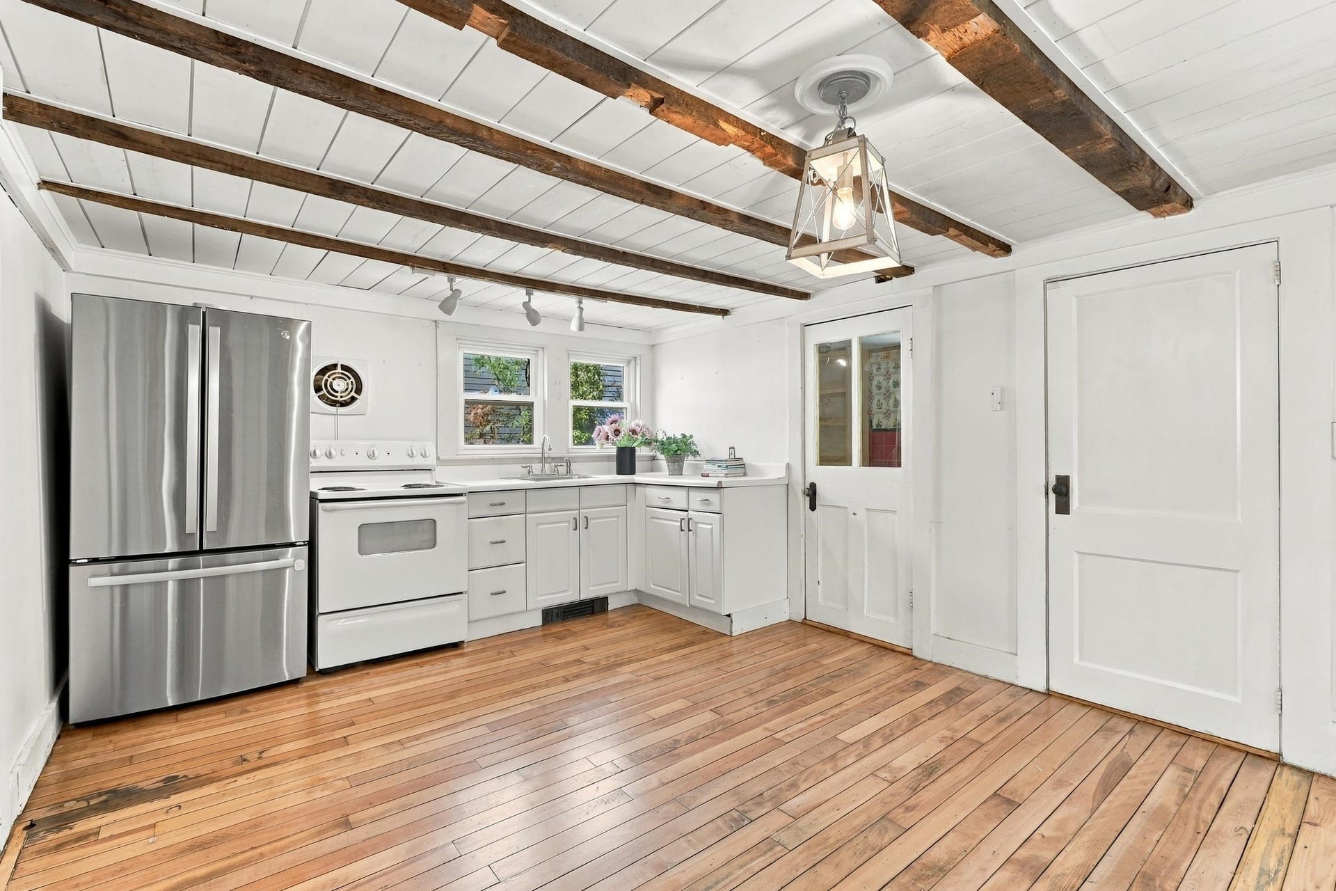 84 Henry Law Avenue, Dover, NH 03820