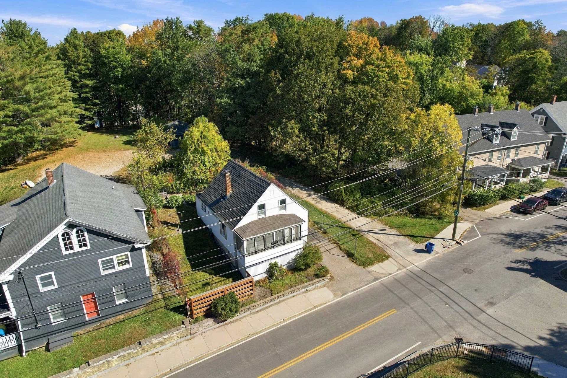 84 Henry Law Avenue, Dover, NH 03820