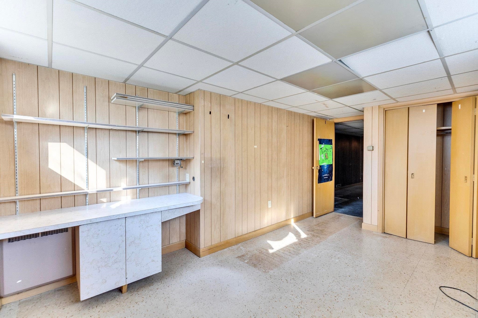 161 Lakeview Lane, Manchester, NH 03104