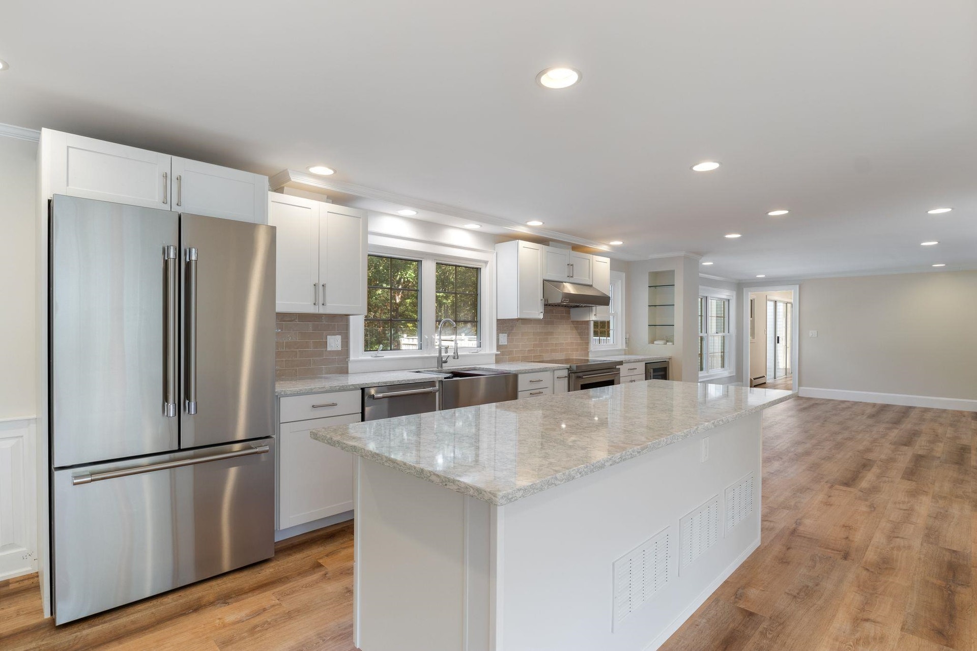2 Regina Road, Portsmouth, NH 03801