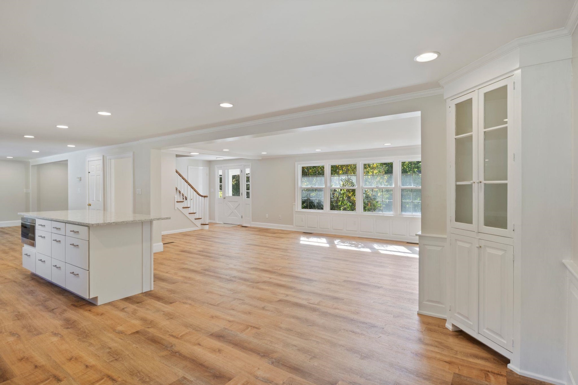 2 Regina Road, Portsmouth, NH 03801