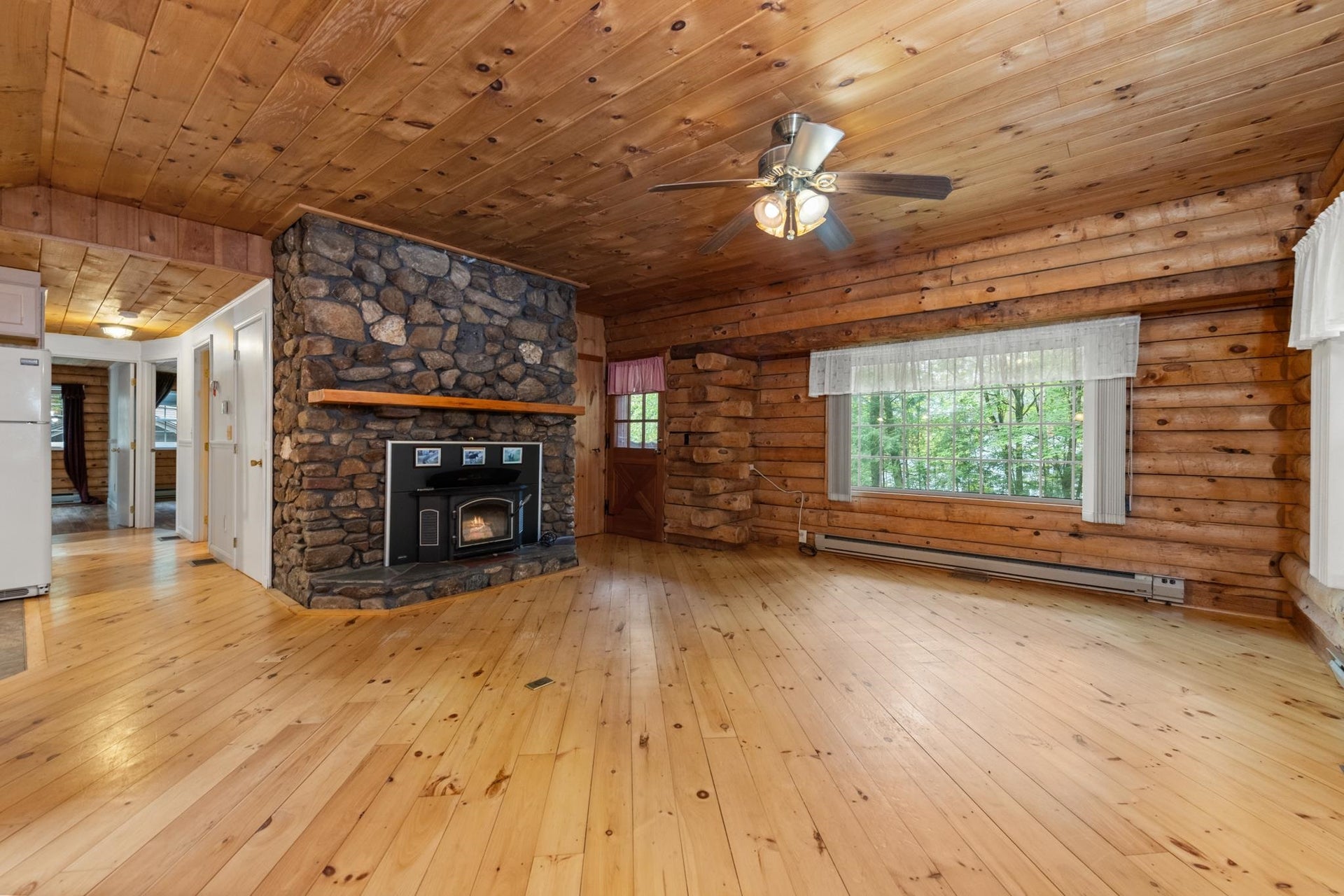 98 Cooper Road, Hebron, NH 03241