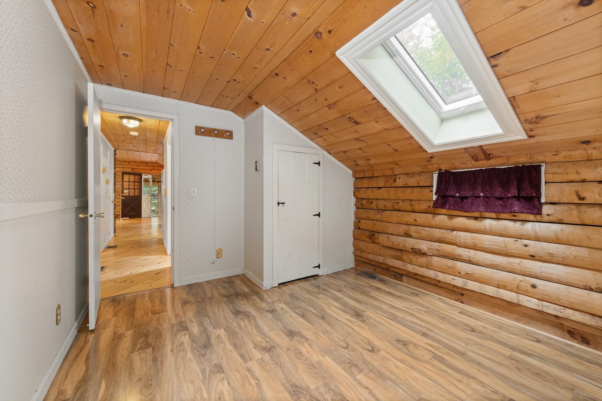98 Cooper Road, Hebron, NH 03241