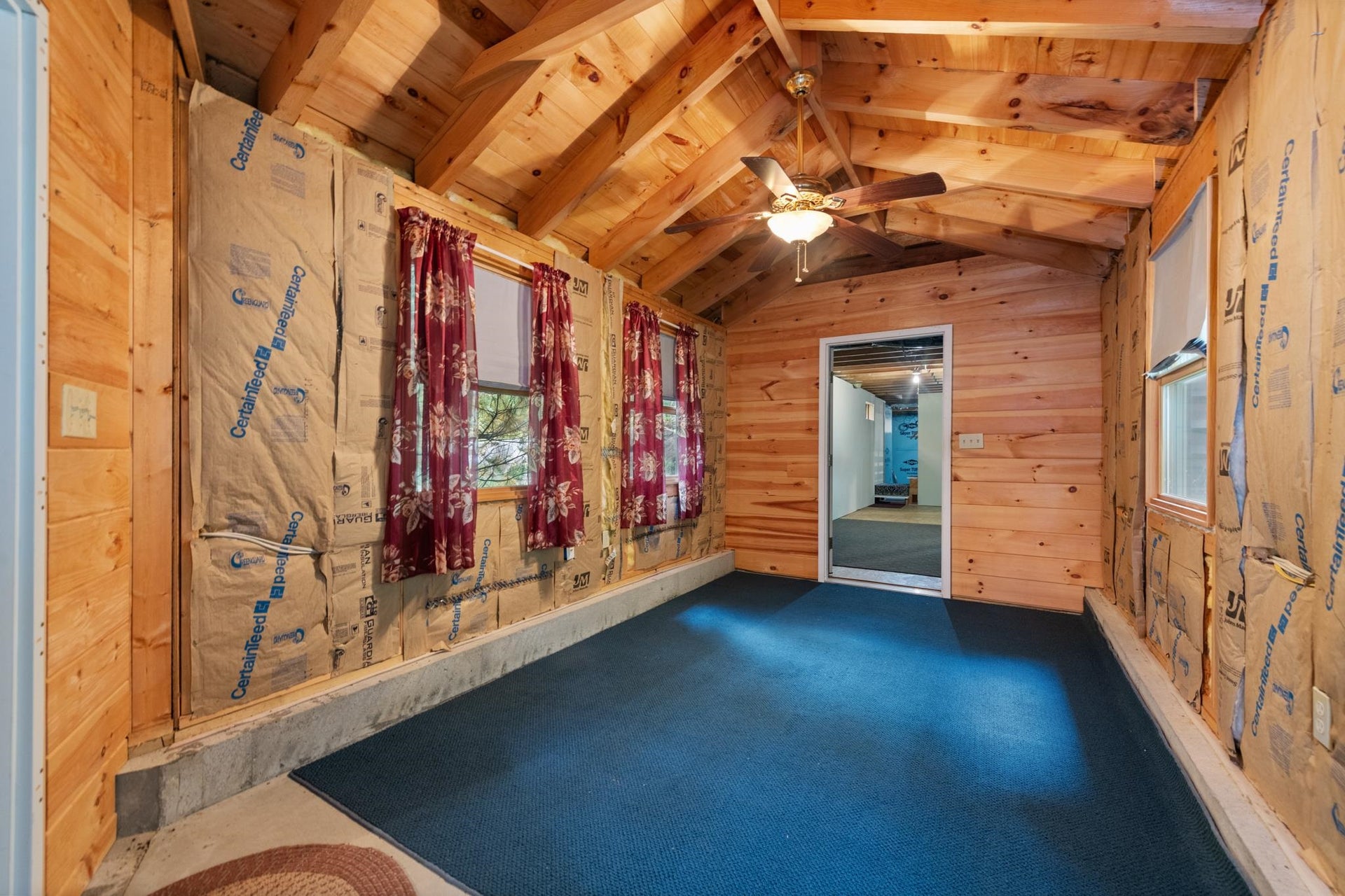 98 Cooper Road, Hebron, NH 03241
