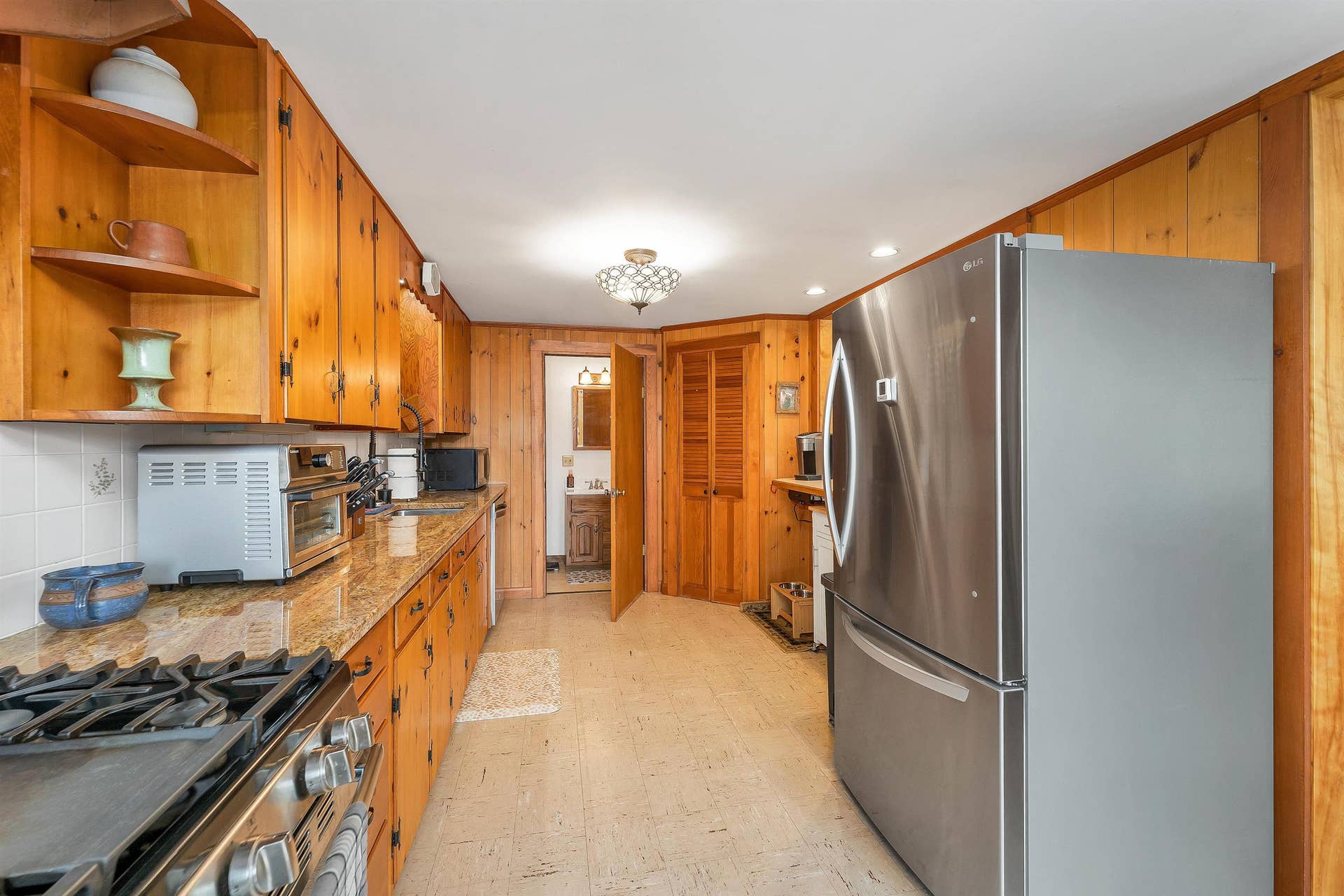 118 Castle Shore Road, Moultonborough, NH 03254