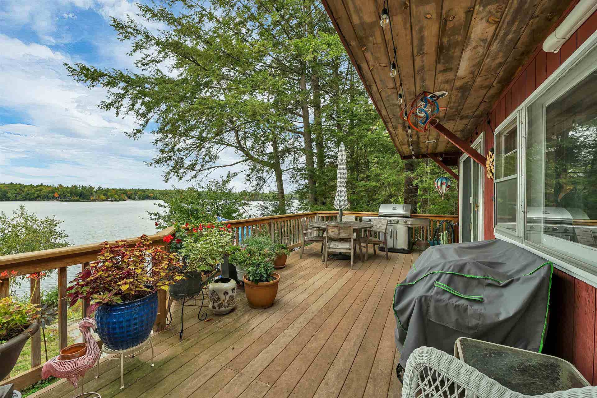 118 Castle Shore Road, Moultonborough, NH 03254