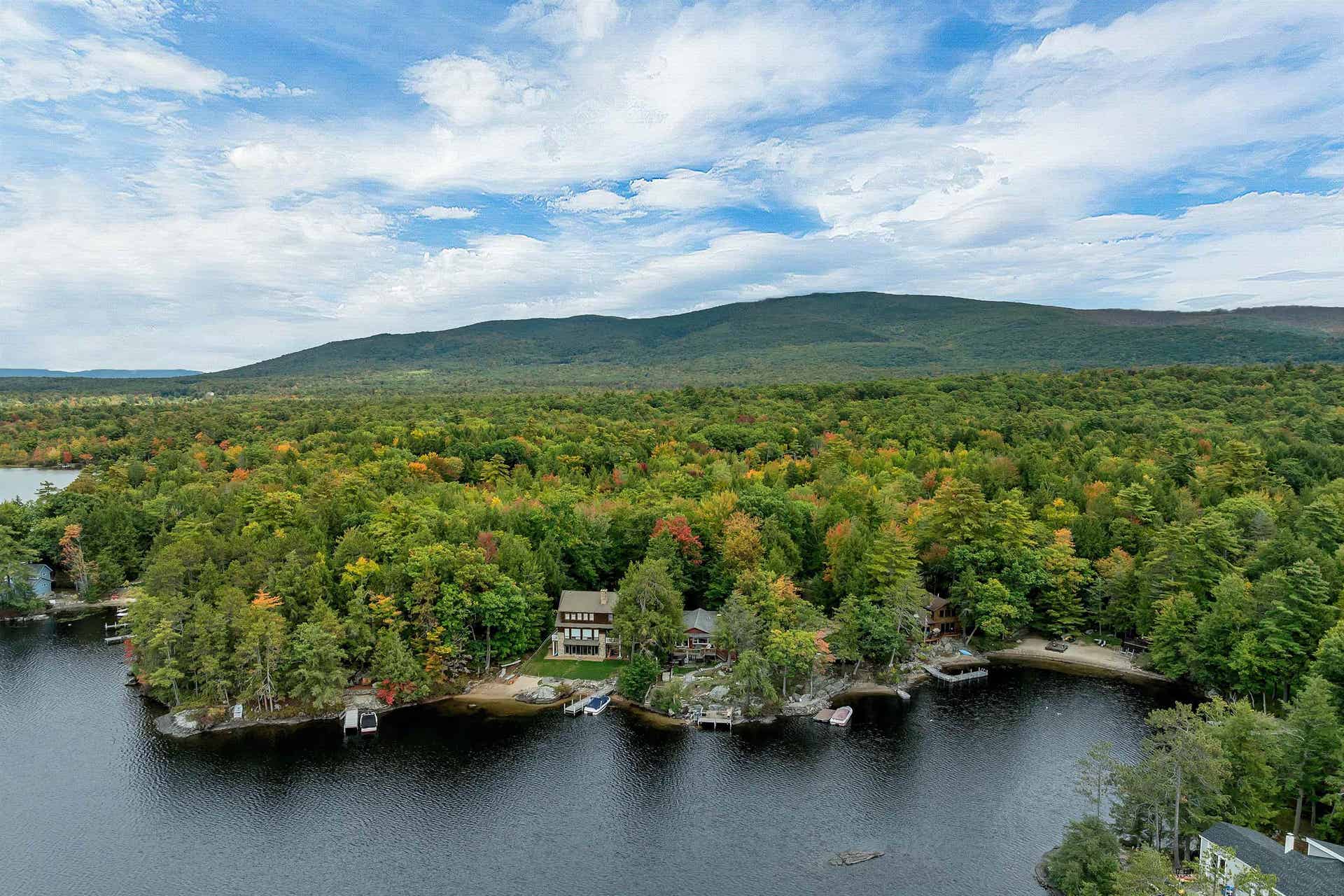 118 Castle Shore Road, Moultonborough, NH 03254