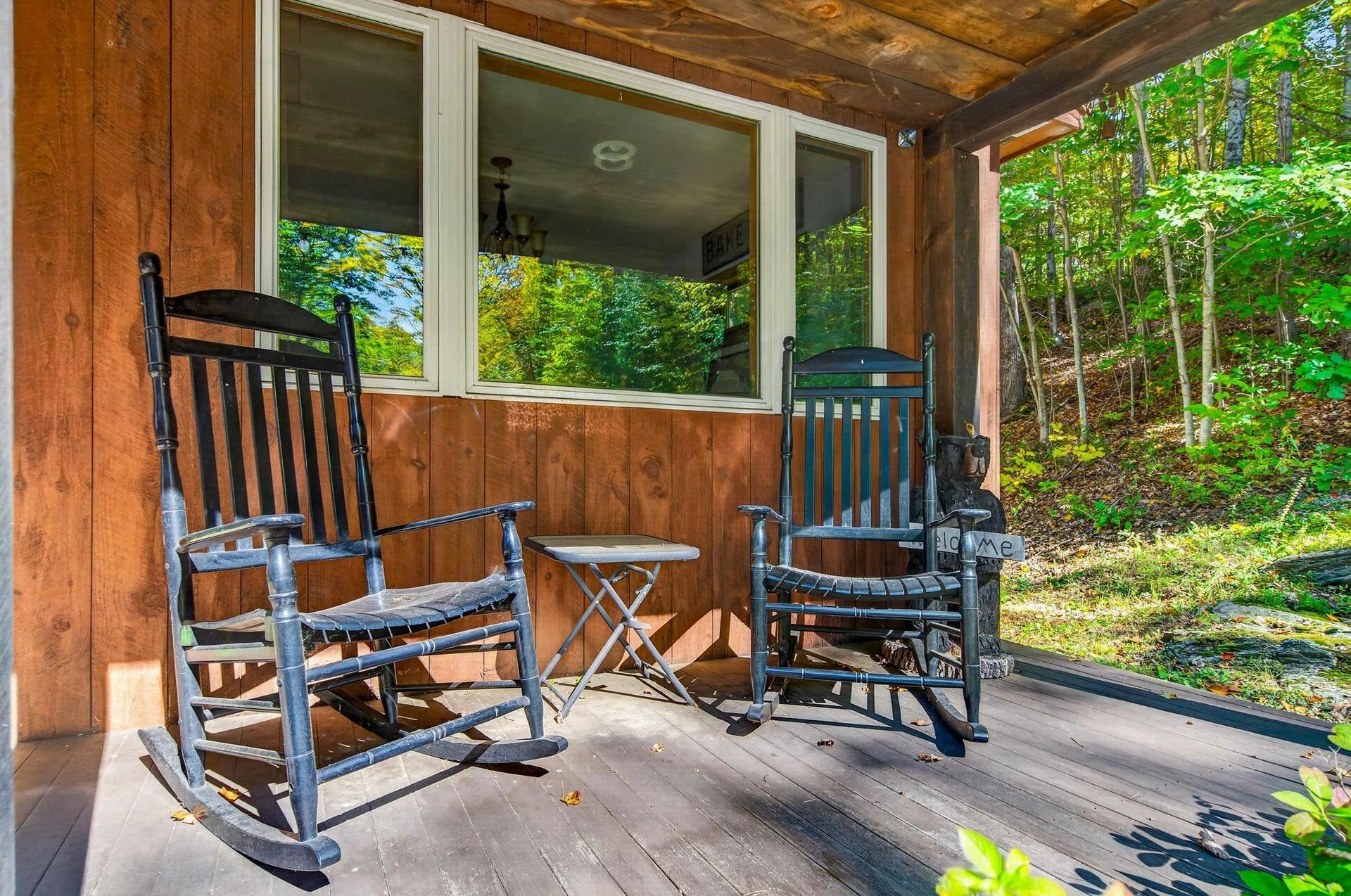 A very welcoming front porch
