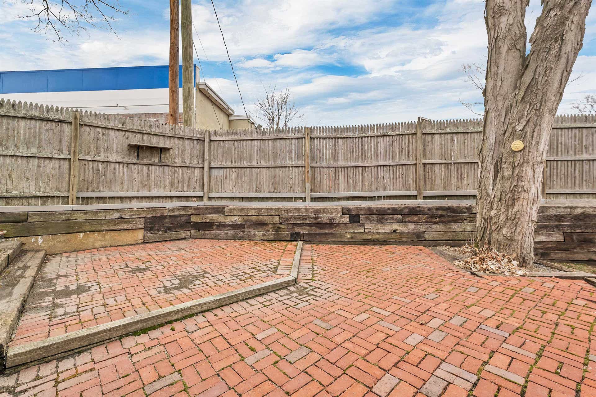 10 Court Street, Dover, NH 03820