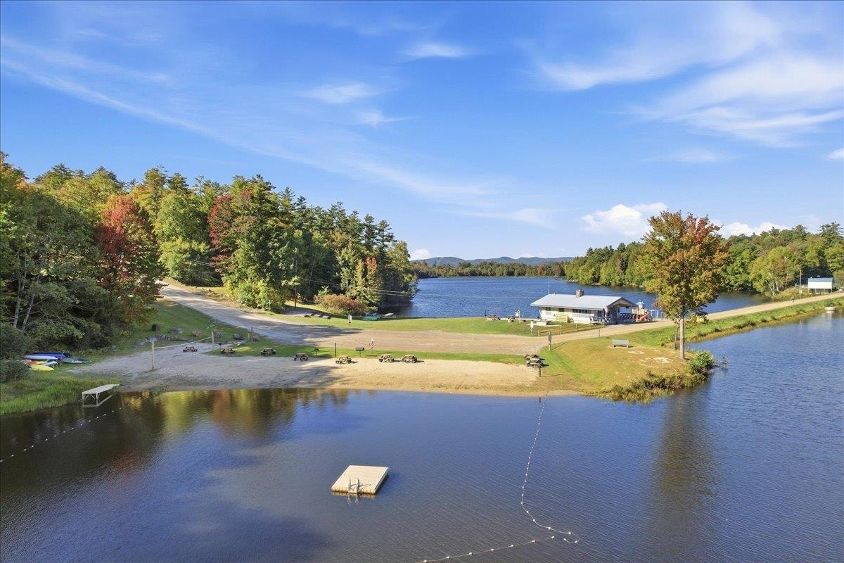 135 Lakeside Drive, Haverhill, NH 03765