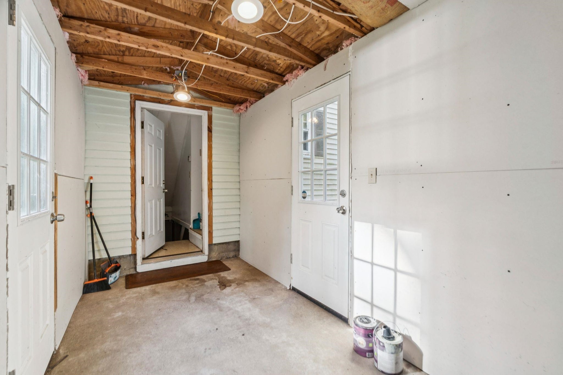 459 Route 5 South, Windsor, VT 05089
