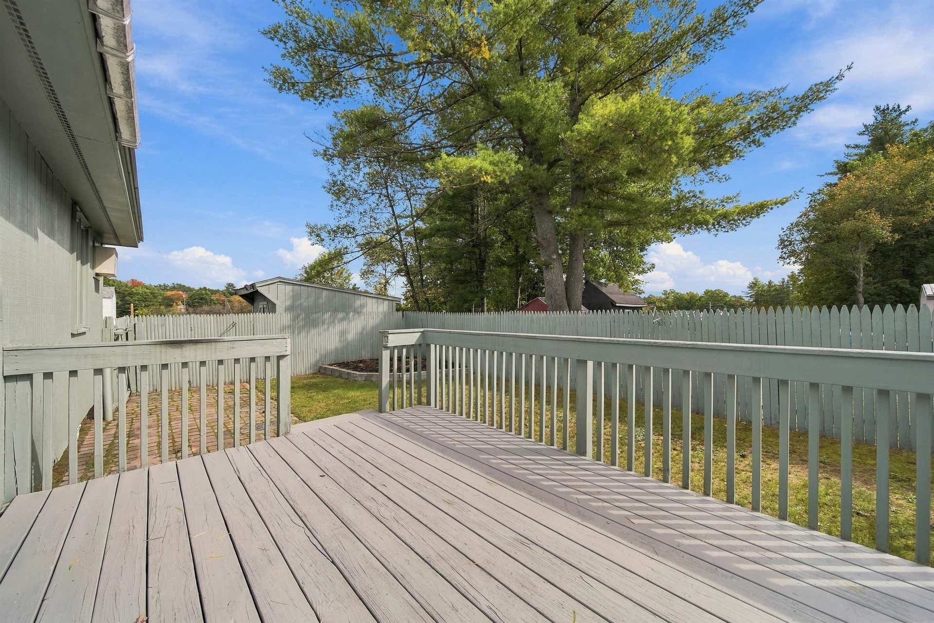 13 Carr Street, Franklin, NH 03235