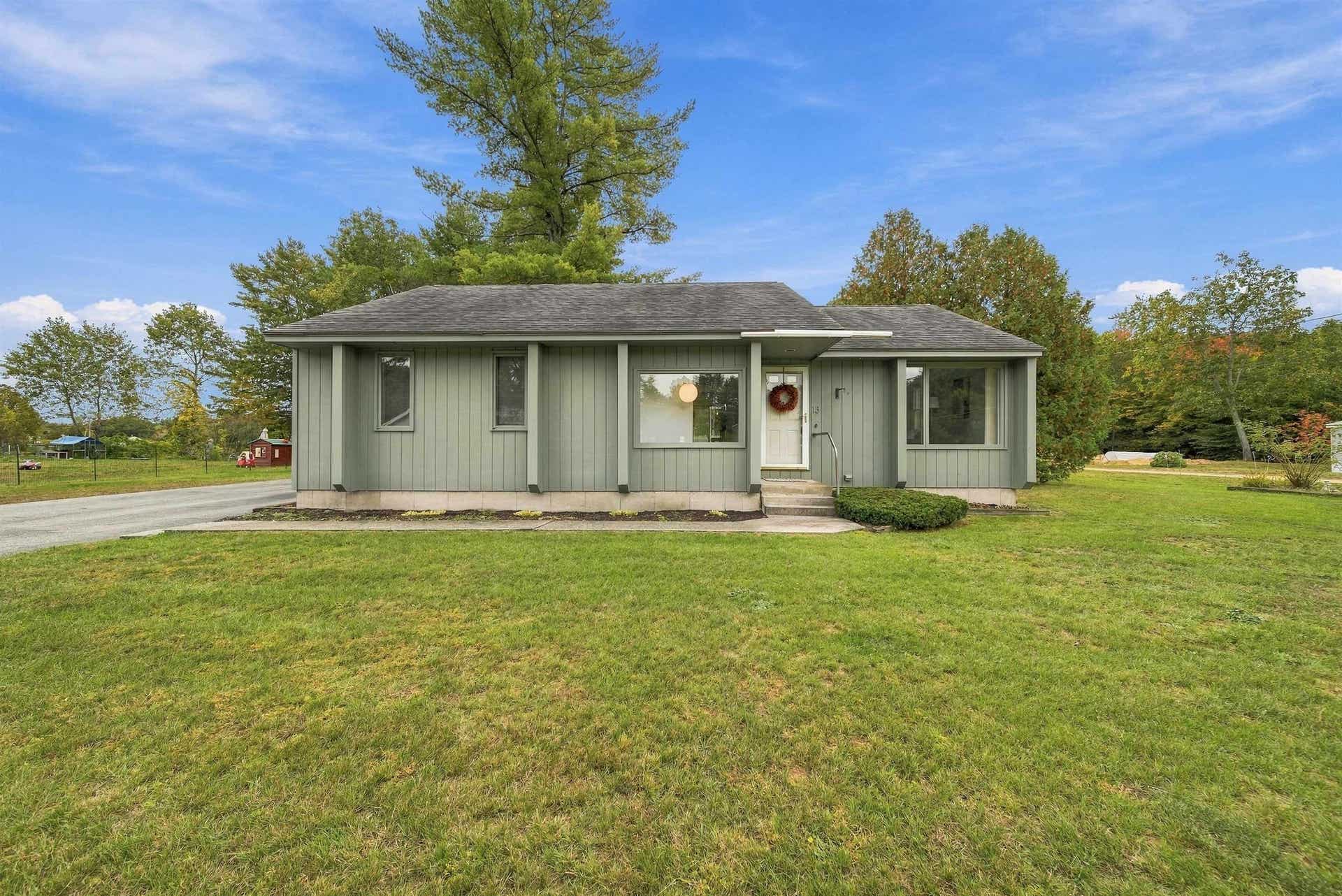 13 Carr Street, Franklin, NH 03235