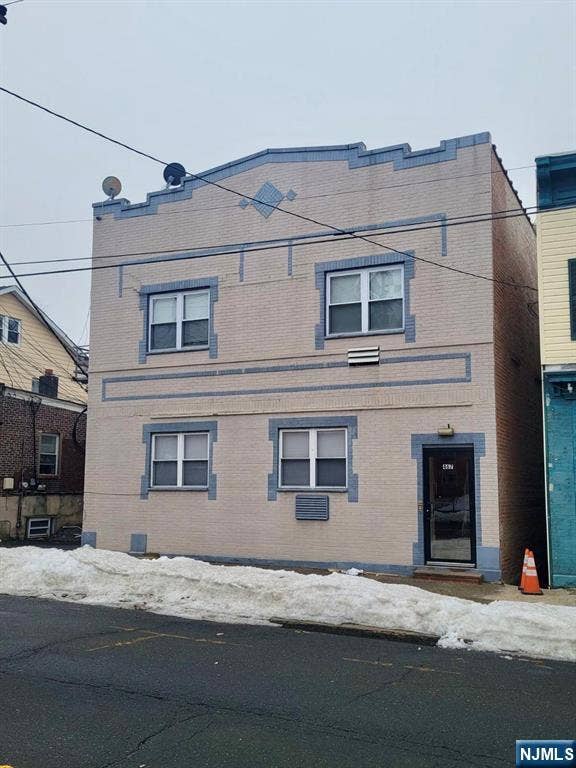 467 Hudson St, Hackensack, NJ 07601