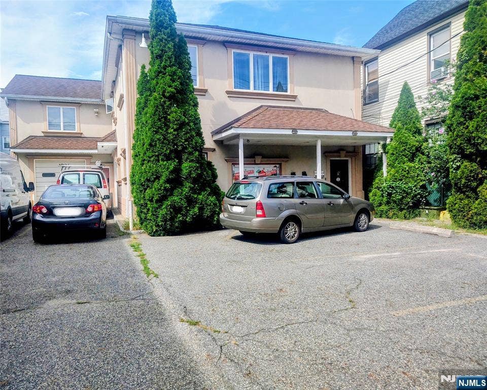 58 Wallington Ave,Unit 1, Wallington, NJ 07057